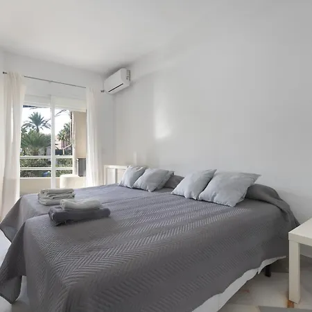 Junto Al Mar Costa Apartament *